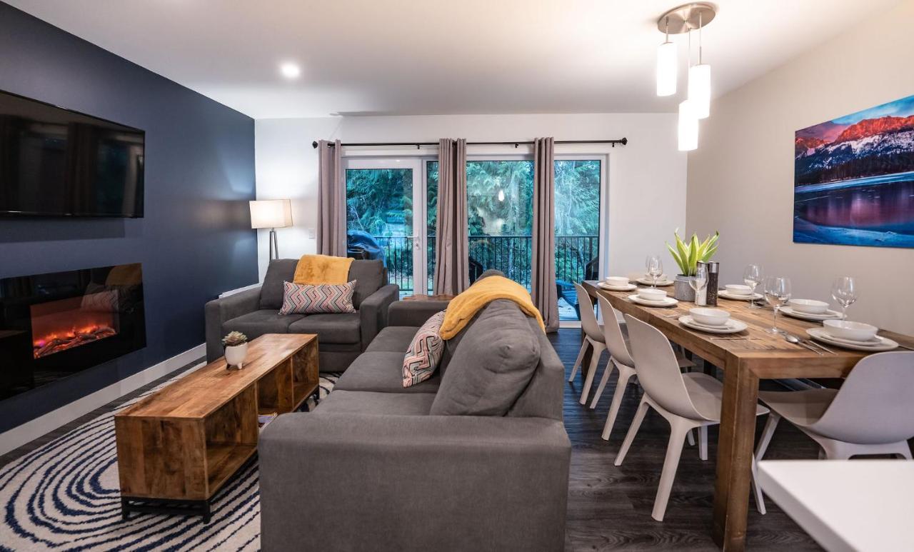 Apartament Alpine Escape By Revelstoke Vacations Zewnętrze zdjęcie