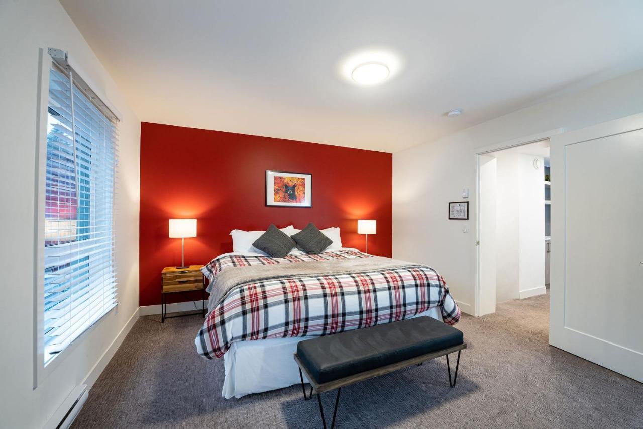 Apartament Alpine Escape By Revelstoke Vacations Zewnętrze zdjęcie