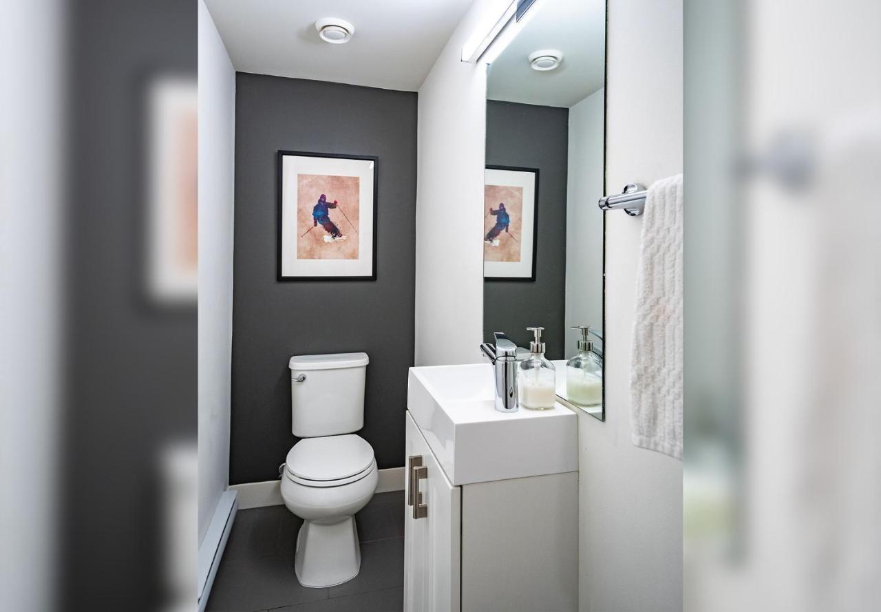 Apartament Alpine Escape By Revelstoke Vacations Zewnętrze zdjęcie